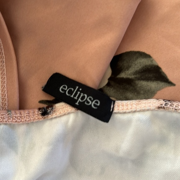 Eclipse Tank Top ❤️❤️ - Picture 4 of 4